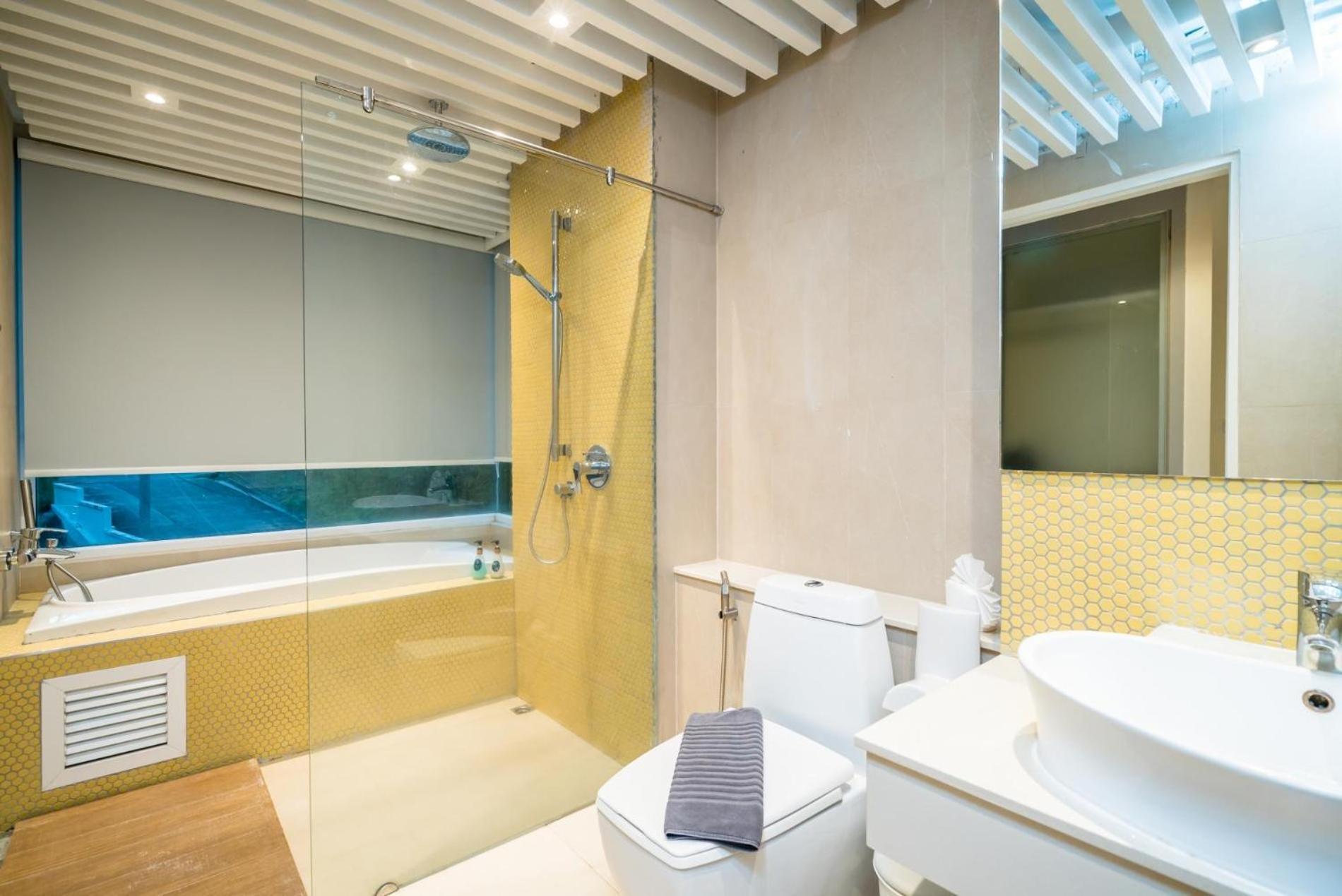 Baycliff Residence By Lofty Patong Esterno foto