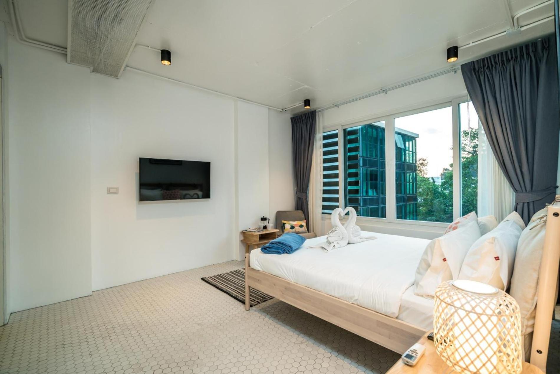 Baycliff Residence By Lofty Patong Esterno foto